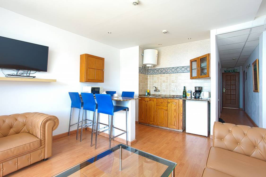 Two Bedrooms Apartment Deluxe Maracaibo Aparthotel in Puerto Rico